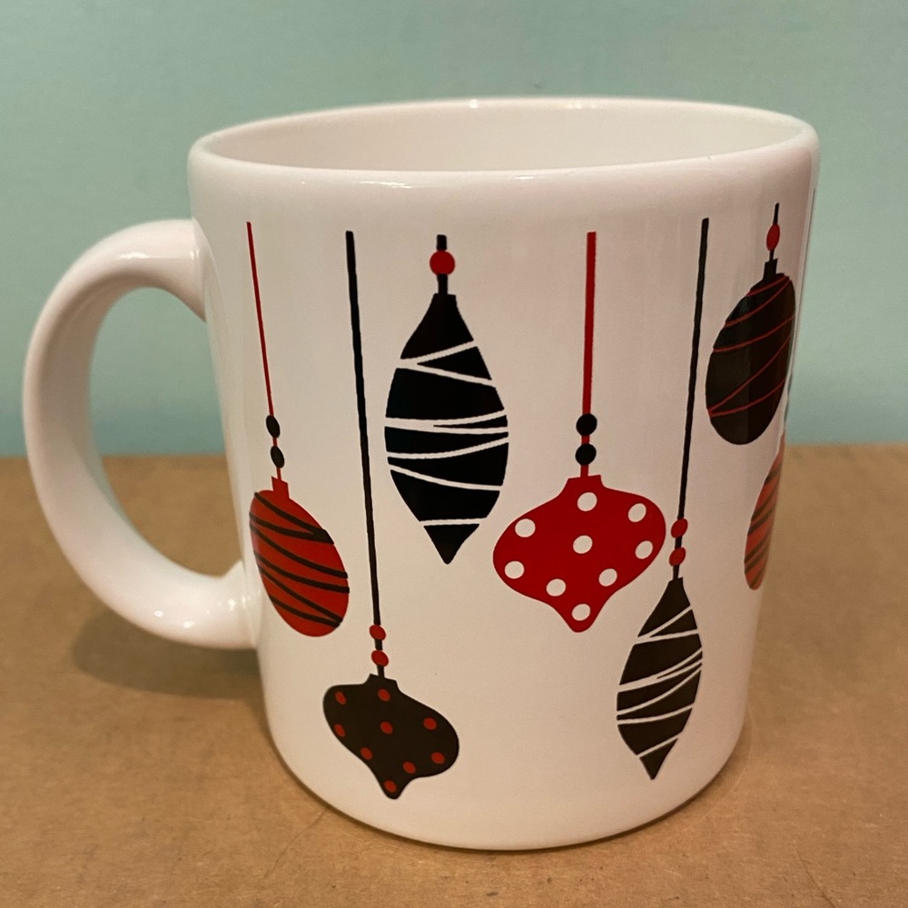 EUC Waechtersbach Germany Christmas Ornament Mug
